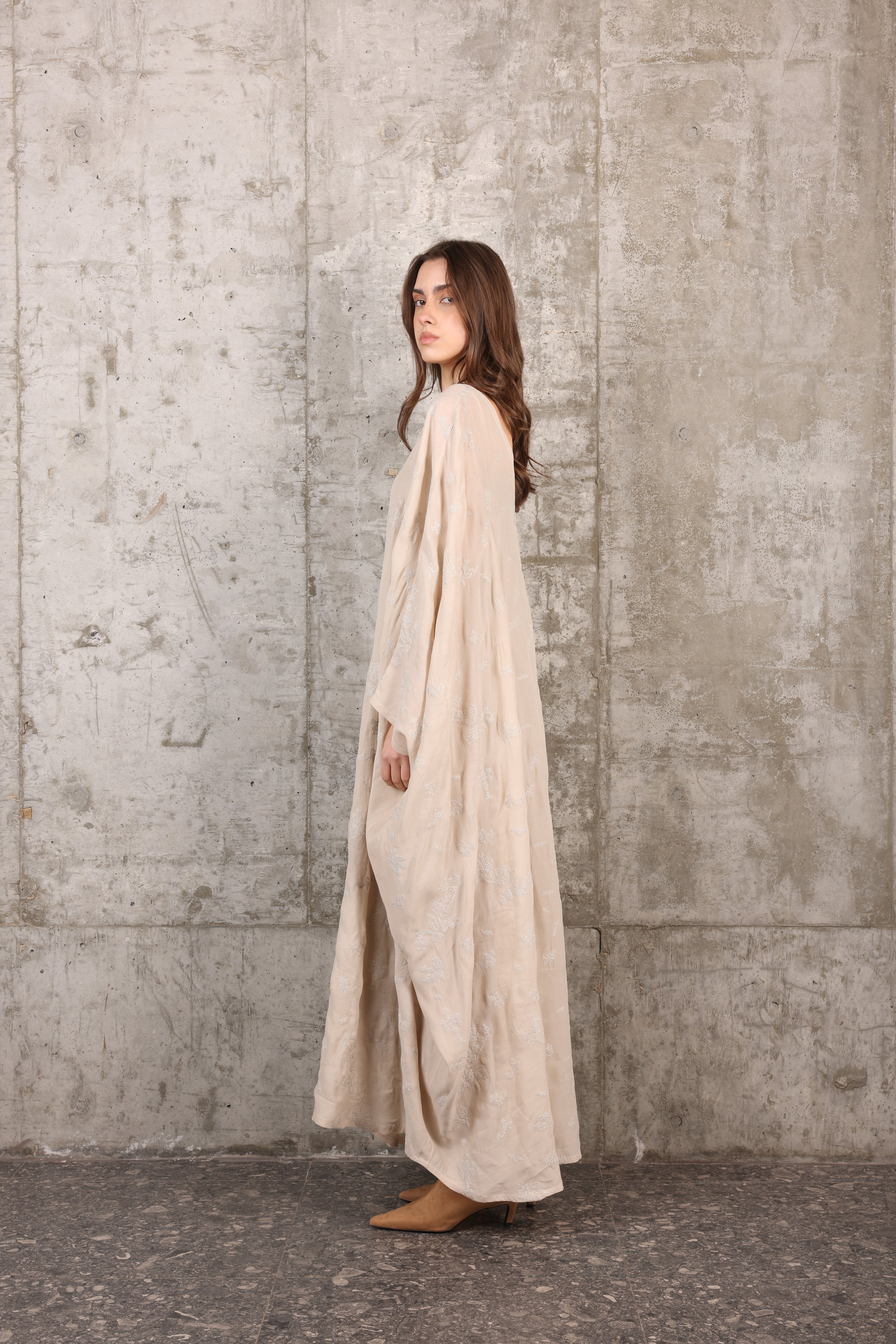 QMR-024 ivory velvet