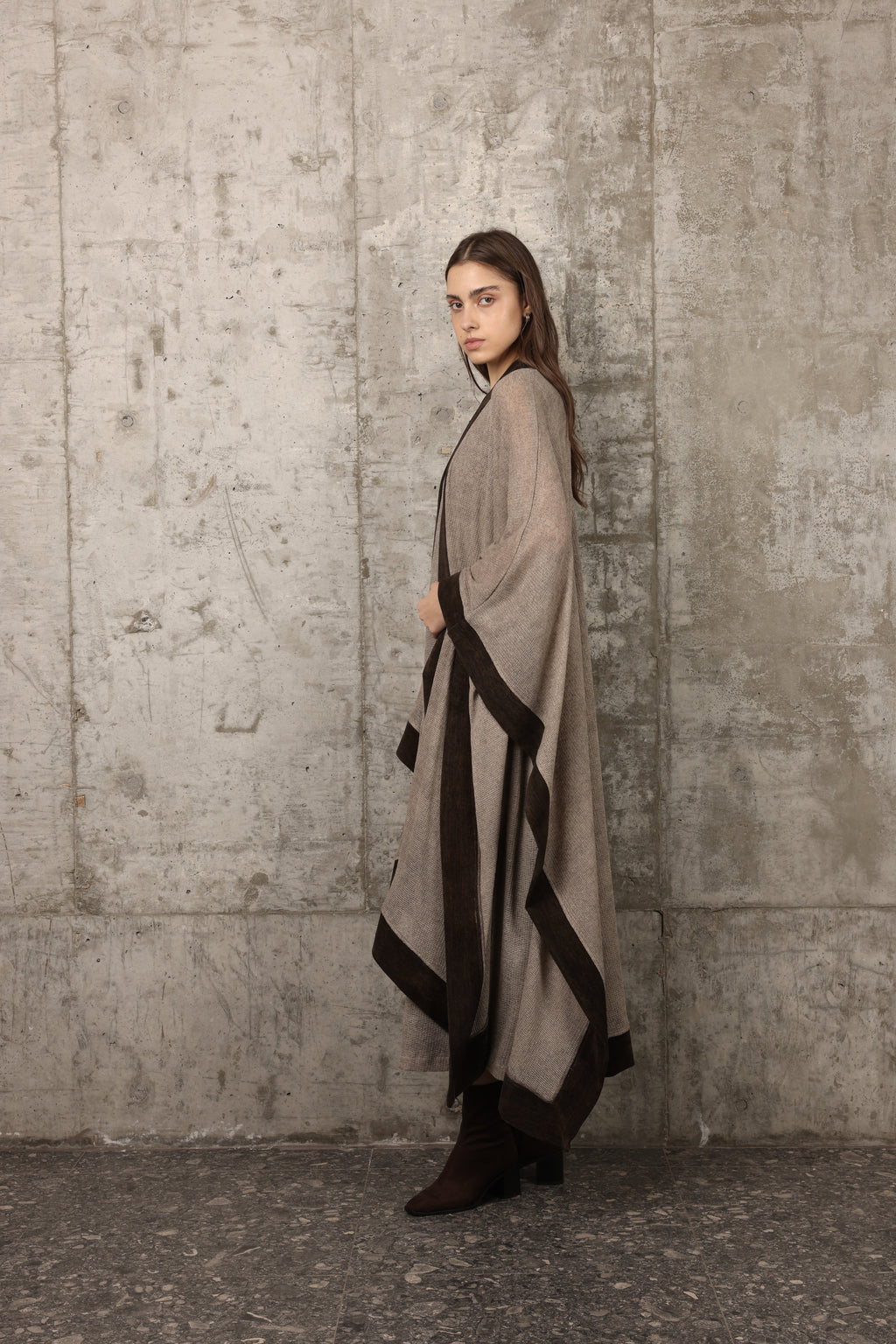 QMR-006 Nude/Brown