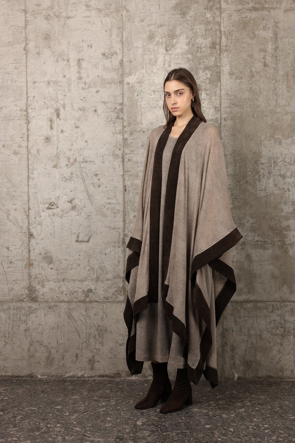 QMR-006 Nude/Brown