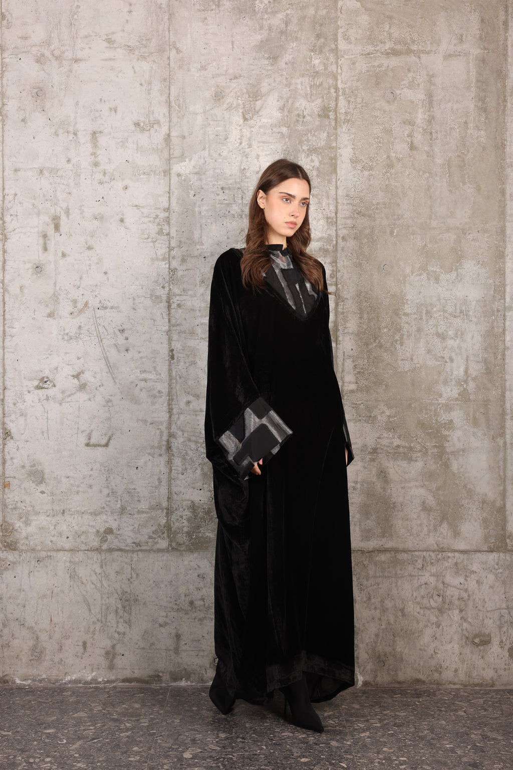 QMR-002 velvet