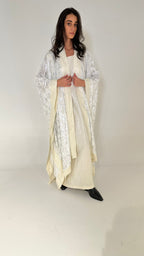 White on white 2 piece shlah