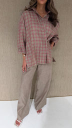 Checkered overlap shirt with beige linen pants