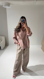 Checkered overlap shirt with beige linen pants