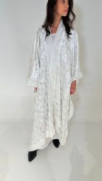 White/ striped 2 piece shlah